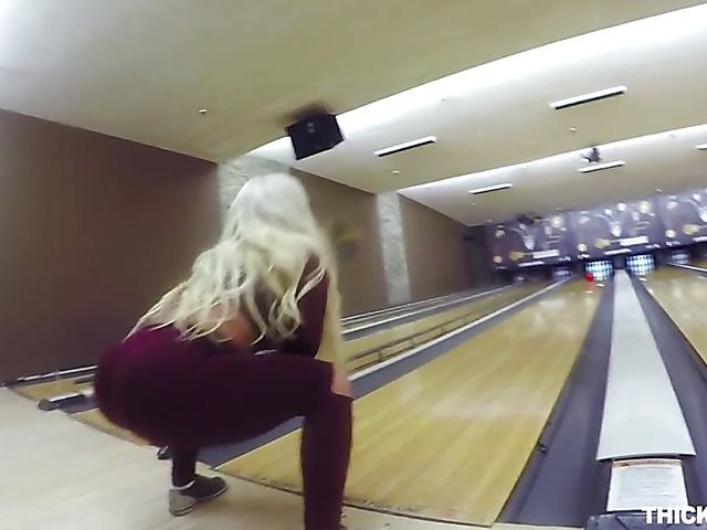 Big butt blonde Brandi Bae loves bowling and sex