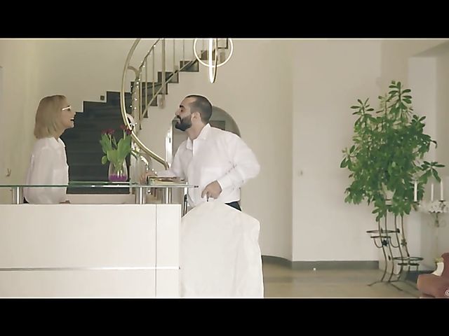 Blonde glasses girl with lovely tits Veronica Leal gets some cock