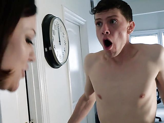 Hot MILF with perfect titties Honey Blossom is horny