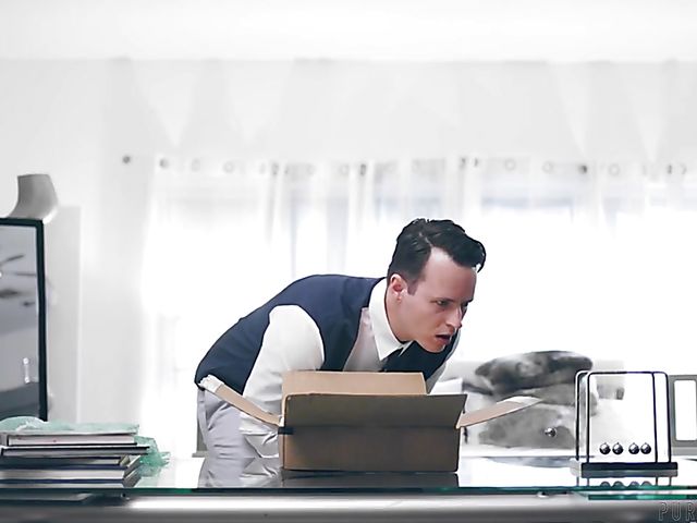 Alina Lopez and Justin Hunt stop time and fuck