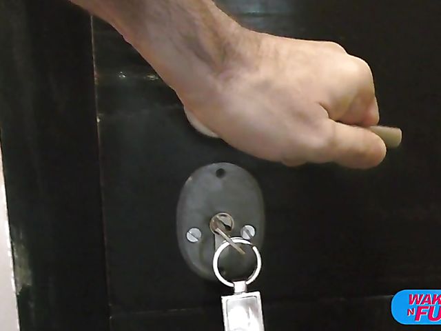 Wake up and fuck anal with Lara Duro