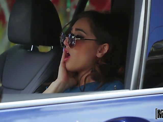 Car fuck in the parking lot with juicy Jezebeth