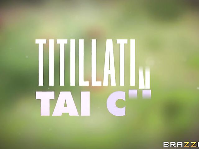 Yoga MILF Alexis Fawx fucks Jordi in the park