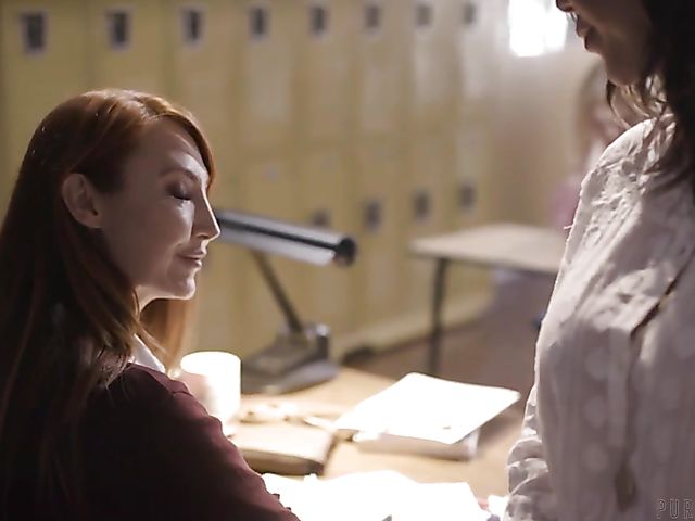 Lesbian teacher Kendra James has a dirty mind