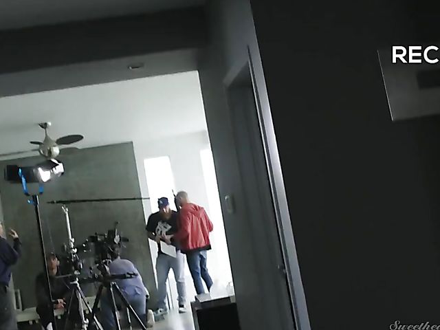 Alexis Fawx - Lesbian MILF 3some with kinky girls