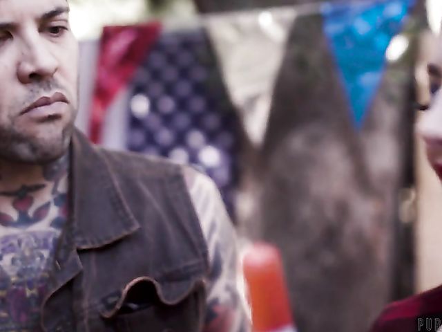 Family gangbang fantasy with Whitney Wright