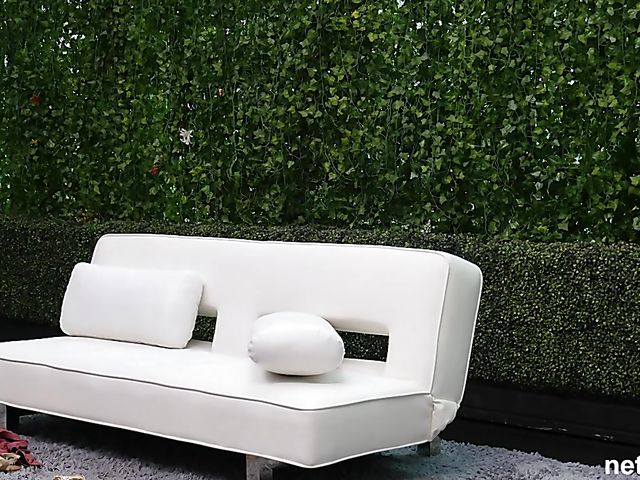 Full figured Briella's first time audition