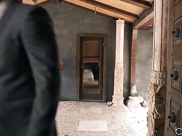 Kimmy Granger - Sexy lingerie to seduce the doctor