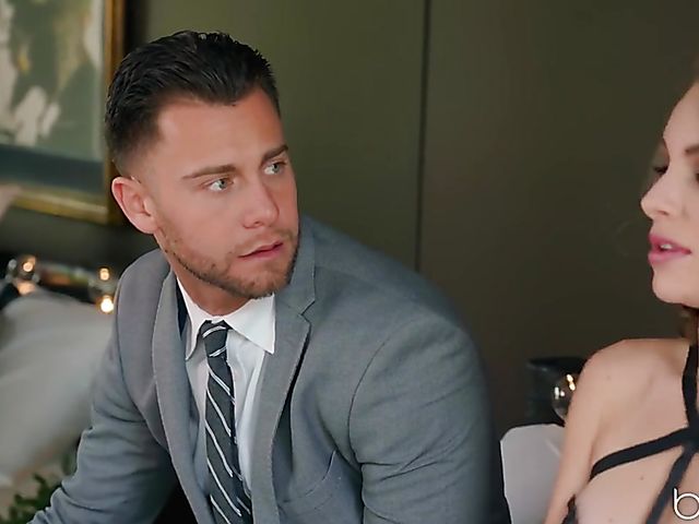 Kimmy Granger - Sexy lingerie to seduce the doctor