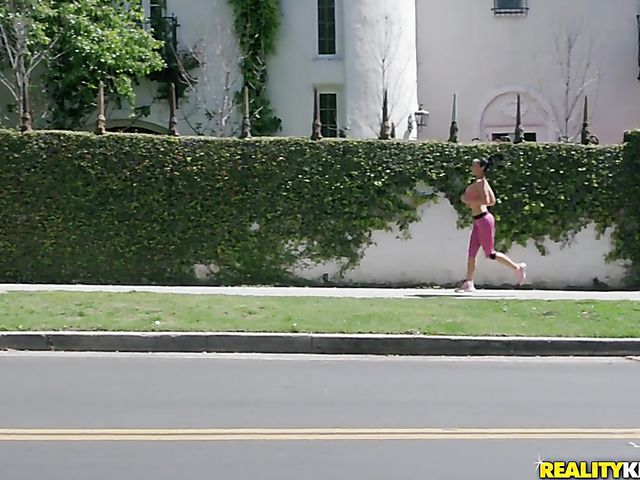 Latina mom Layla Sin is extremely sexy 