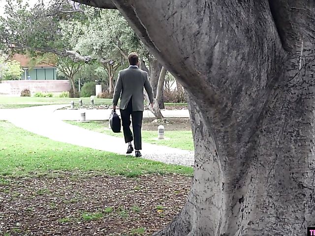 Winter Jade's teen trimmed pussy creampied