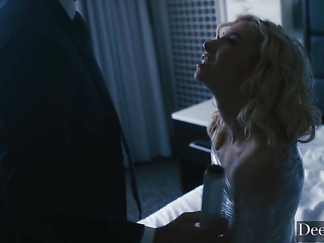 Kenzie Reeves - Wrapped bondage and crazy fuck