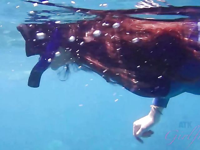 Dirty chronicles of naughty teen Lily Adams