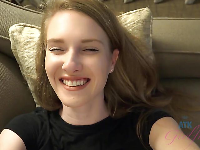 Ashley Lane - Girlfriend feet and pussy from your perspective 