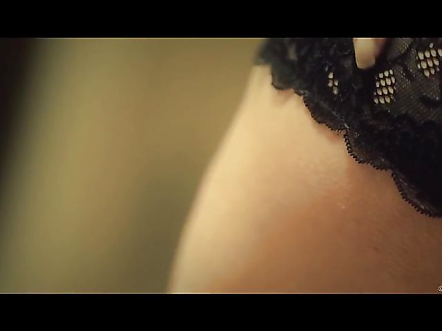 Big tits solo with provocative vintage babe Piper Fawn