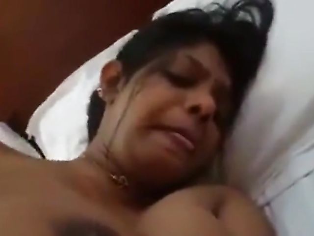 Amateur Indian POV with hot Kerala girl 