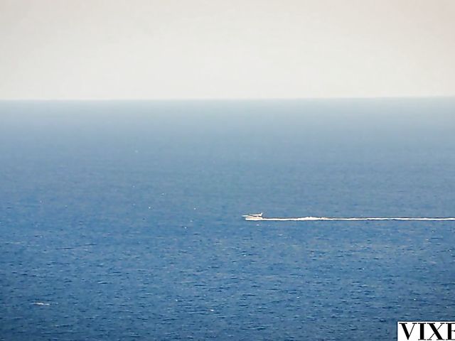 Hot threesome on vacation with Apolonia Lapiedra and Sybil