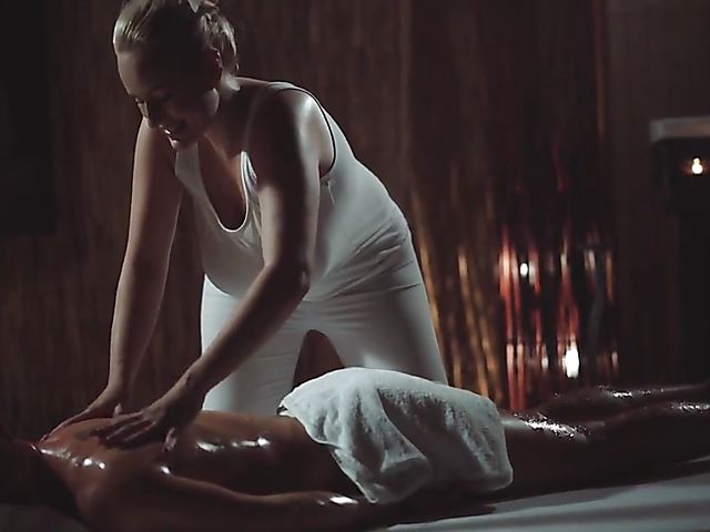 Tit wank and oily fuck in the massage room 