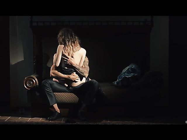 Erotic sex in the dark with sinful babe Alexa