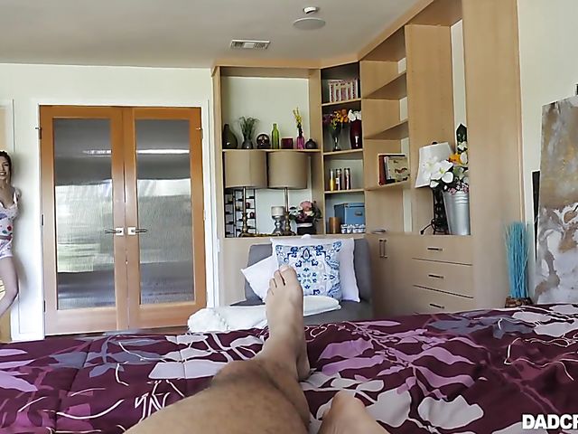 Harlowe Blue - Dirty stepdad helps his big tits daughter POV