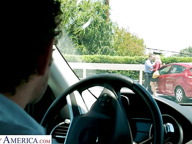 Busty blonde Vanessa Cage is horny and needs Brad Newman's help