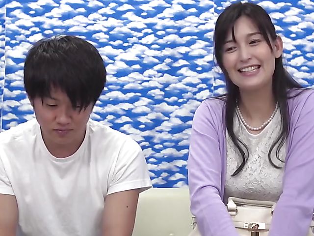 Japanese facial after quick blowjobs with real asian couples