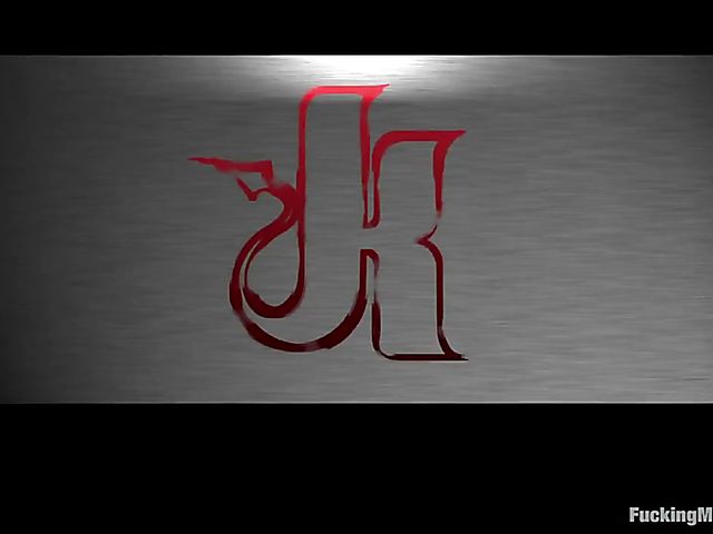 Squirting machine addicts Sindee Jennings and busty Sophie Dee