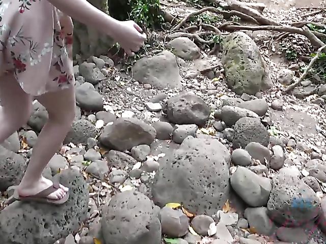 Outdoor POV blow and fuck by the ocean with his girlfriend Melody Marks