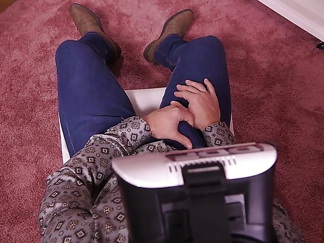 Panties and high heels fuck with flirtatious brunette Kate Rich