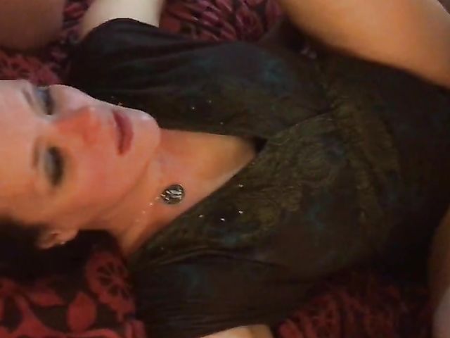 Amateur swinger orgy and dirty creampies