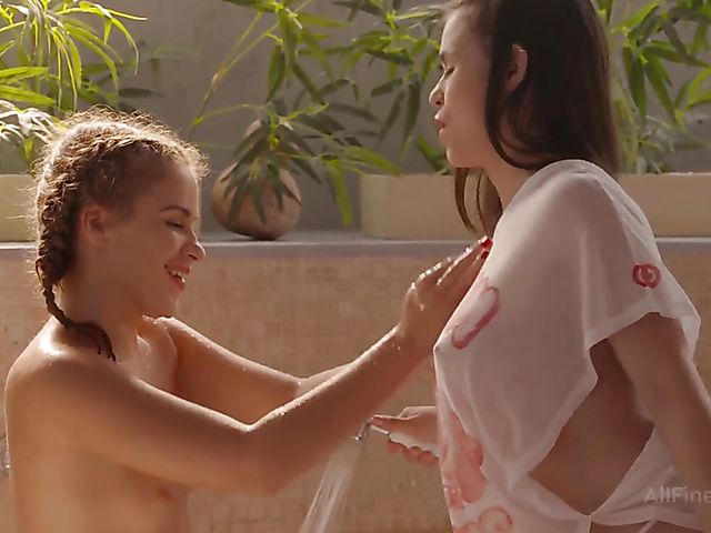Teen lesbians Nekane and Ulia get so wet