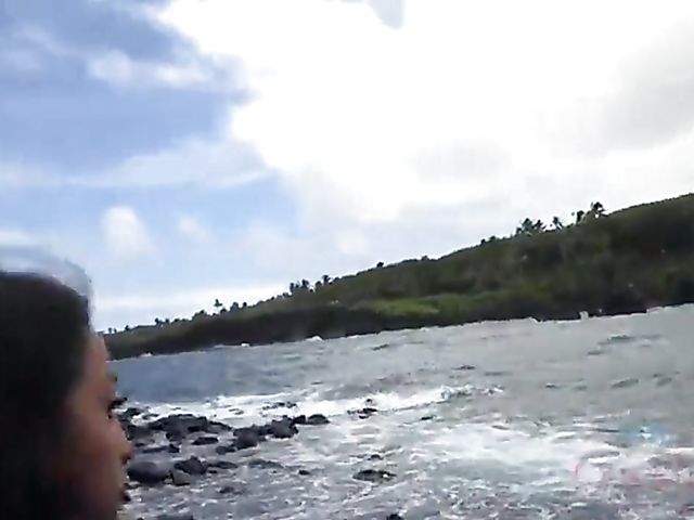 Mi Ha Doan gets her wet pussy fingered in the car