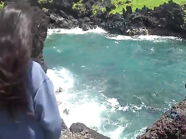 Mi Ha Doan gets her wet pussy fingered in the car