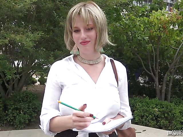 French anal with 28-year-old busty lady Milena