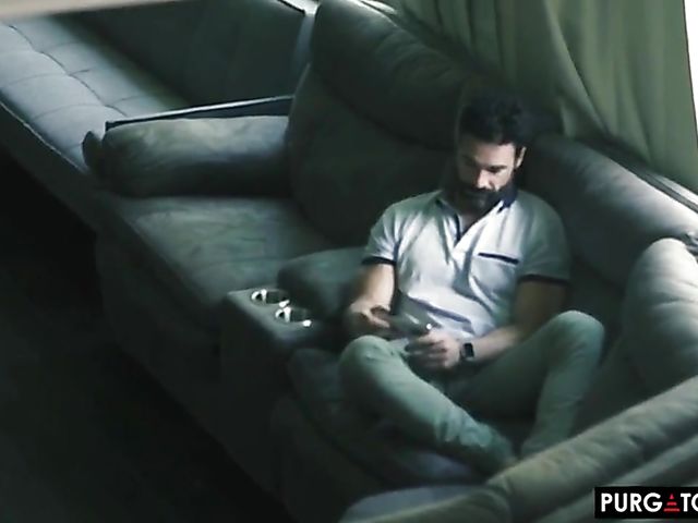 Jaye Summers - Blowjob threesome with her husband's friend