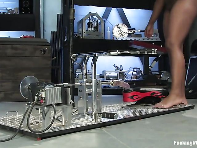 Black ebony solo with machines featuring Kandice