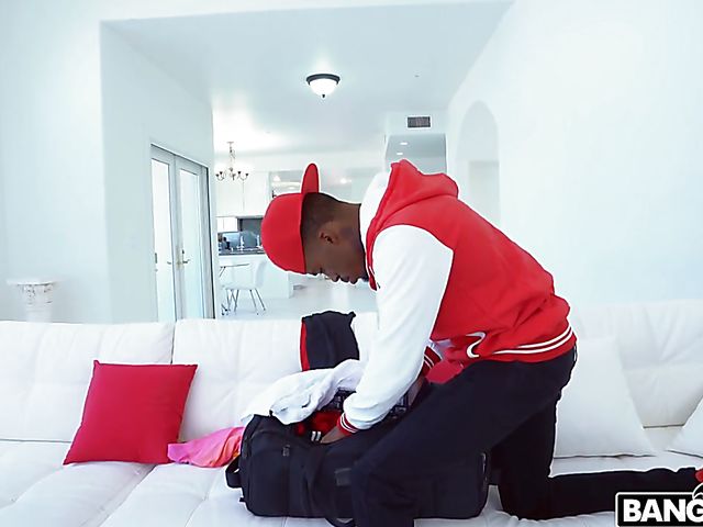 BBC teen slut with a lollipop Jane Wilde loves that schlong