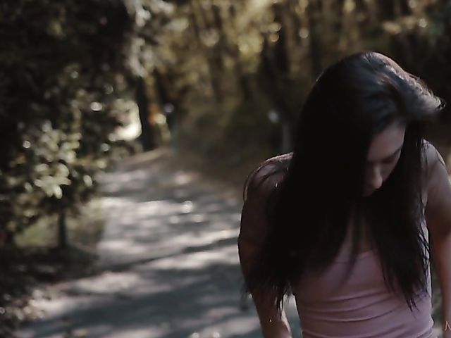 Pussy fingering orgasm with slim girl Sabrisse