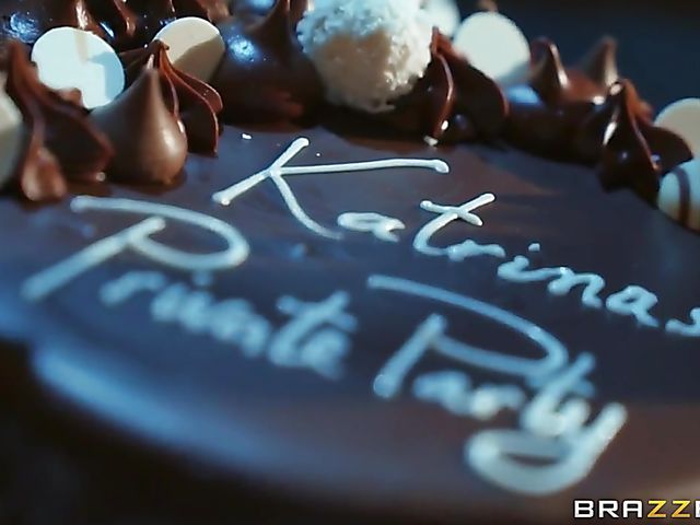 Double penetration party with tattooed Katrina Jade