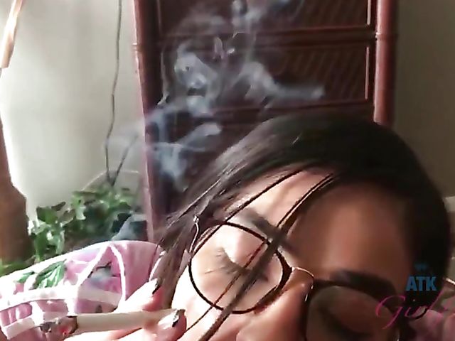 POV blow and fuck chronicles of ATK girlfriend Emily Willis 