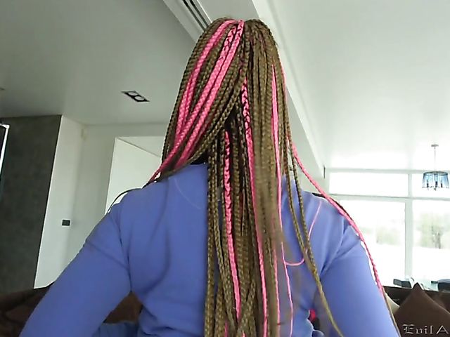 Alternative tattoo MILF Ronda Strong blows in the car and gets railed in bed