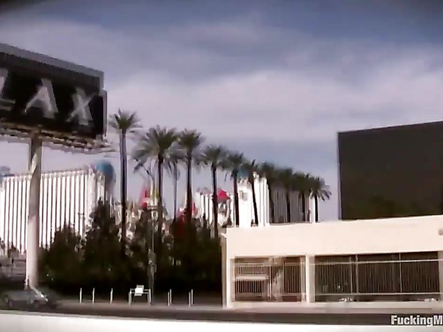 Kitchen machine fuck with fiery redhead Lucy Fire