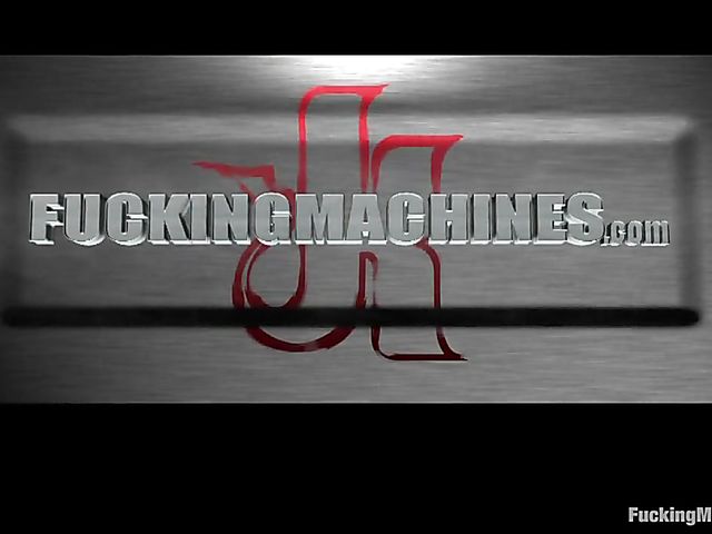 Dark skin asian Dahlia Toy gets all wet with fucking machines