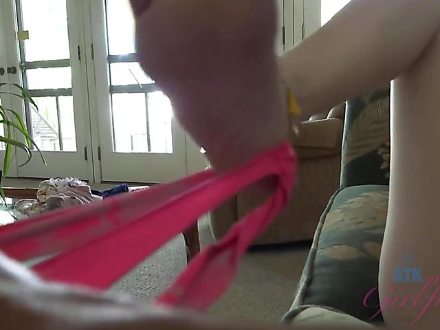 Underwater pussy of his skinny dipping girlfriend Victoria Gracen