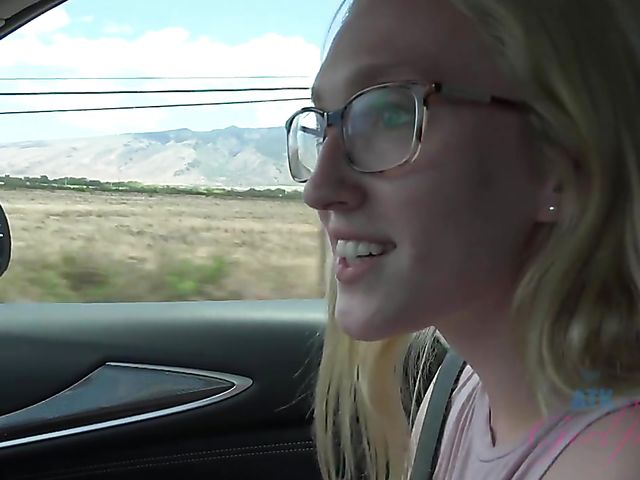 Underwater pussy of his skinny dipping girlfriend Victoria Gracen