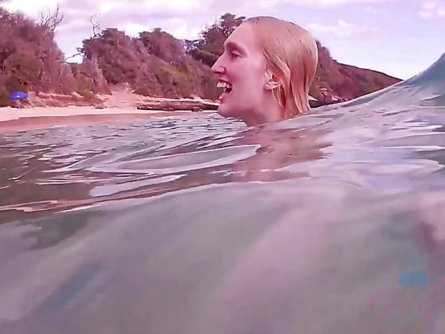 Underwater pussy of his skinny dipping girlfriend Victoria Gracen