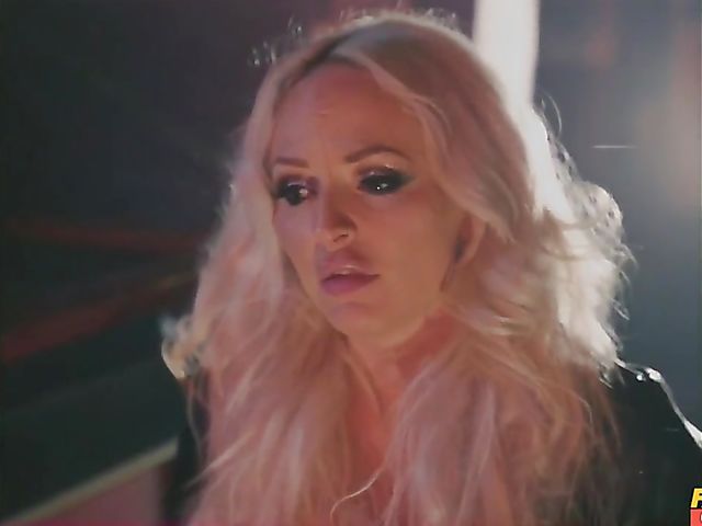 Louise Lee - Big titty British MILF MMF 3some with karate boys