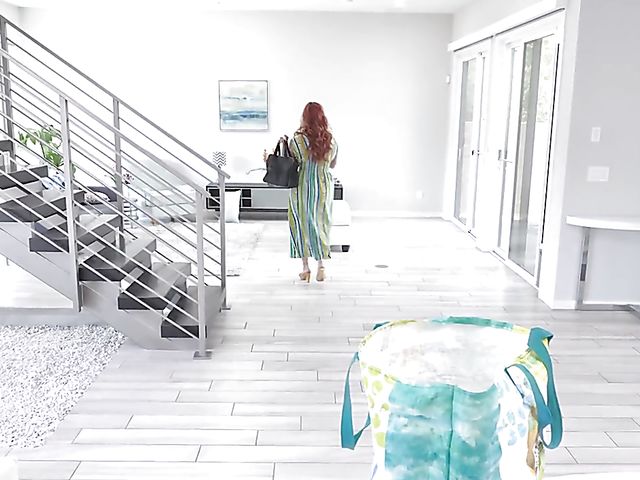 Two toys masturbation with thick mature Joclyn Stone