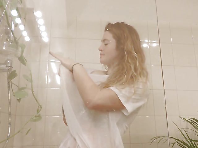 Tattoo girl Pixie Faye takes off her wet clothes for shower masturbation