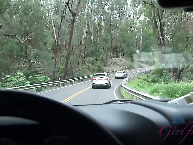 Teen bikini girl Kate Bloom diving and showing her twat in the car